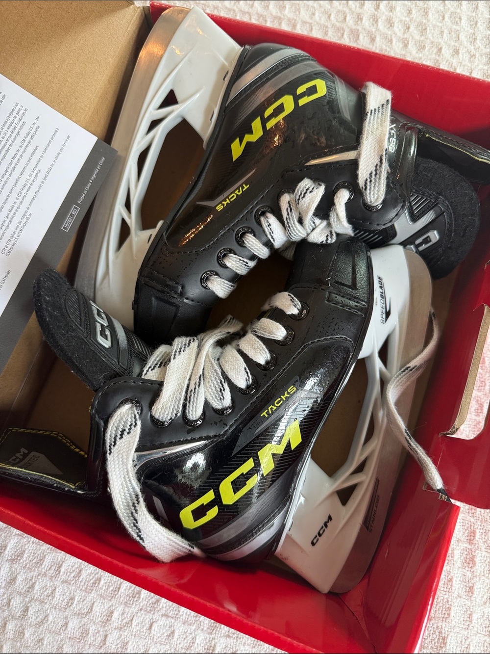 CCM Youth XF80 Hockey Skates with Yellow Accents size 13